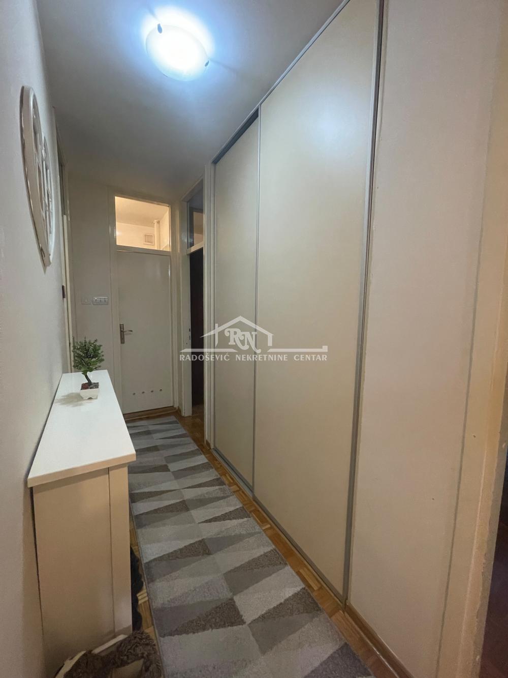 Stan na prodaju u Beogradu, Palilula, trosoban, 70m2, cena 154000 evra