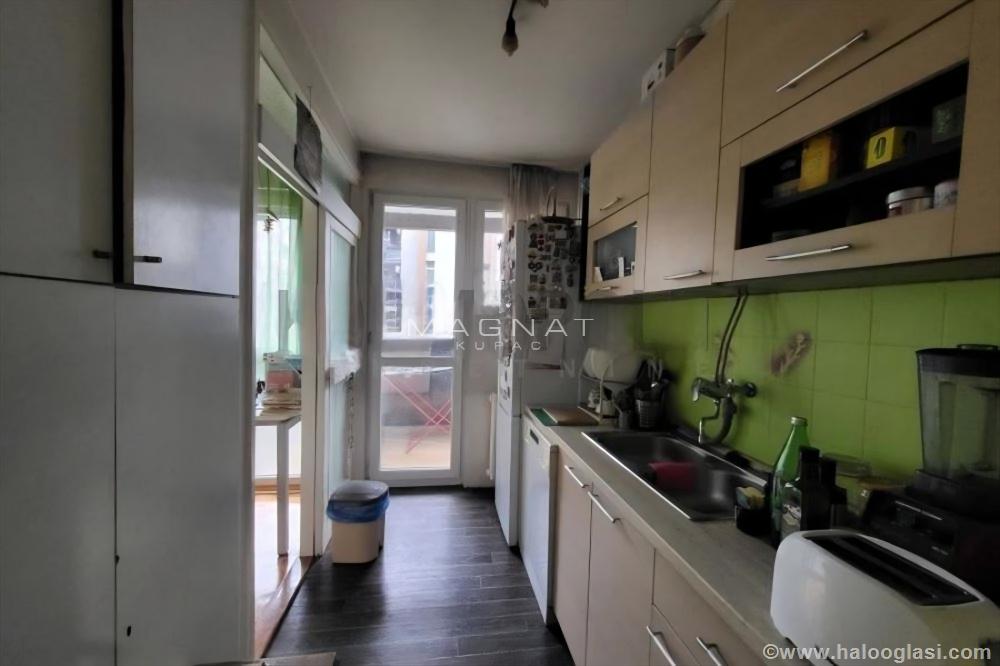 Stan na prodaju u Beogradu, Savski venac, dvosoban, 60m2, cena 260000 evra