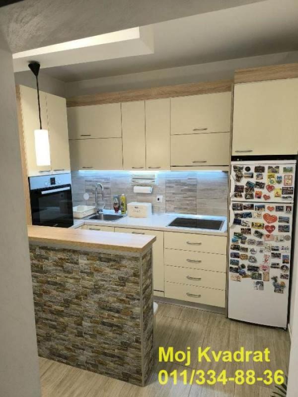 Stan na prodaju u Beogradu, Stari grad, trosoban, 62m2, cena 215000 evra