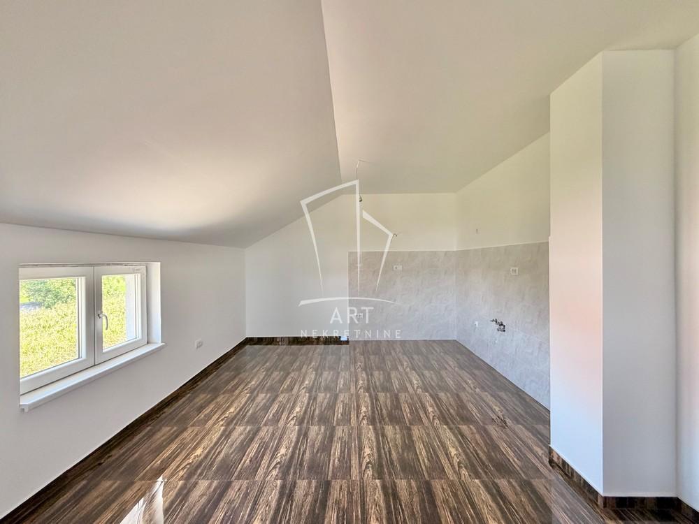 Stan na prodaju u Beogradu, Palilula, trosoban, 63m2, cena 120000 evra