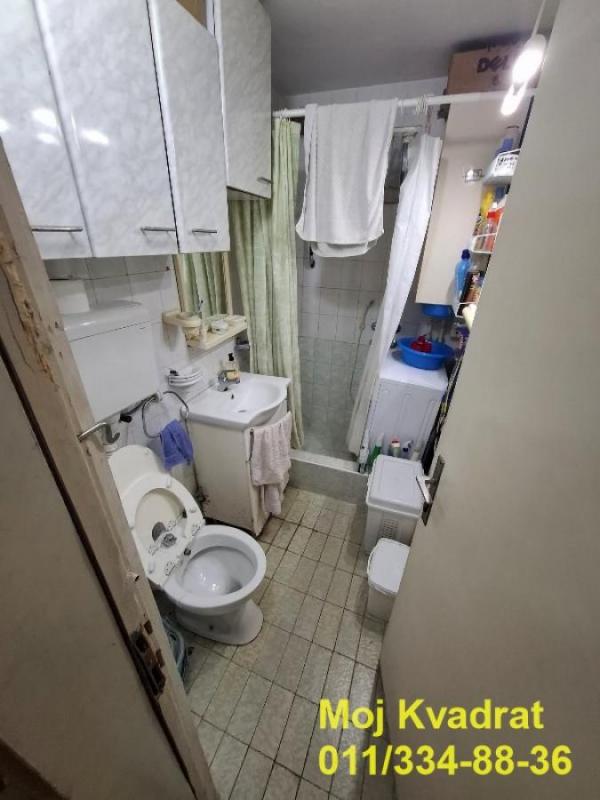Stan na prodaju u Beogradu, Banovo brdo, dvosoban, 51m2, cena 170000 evra