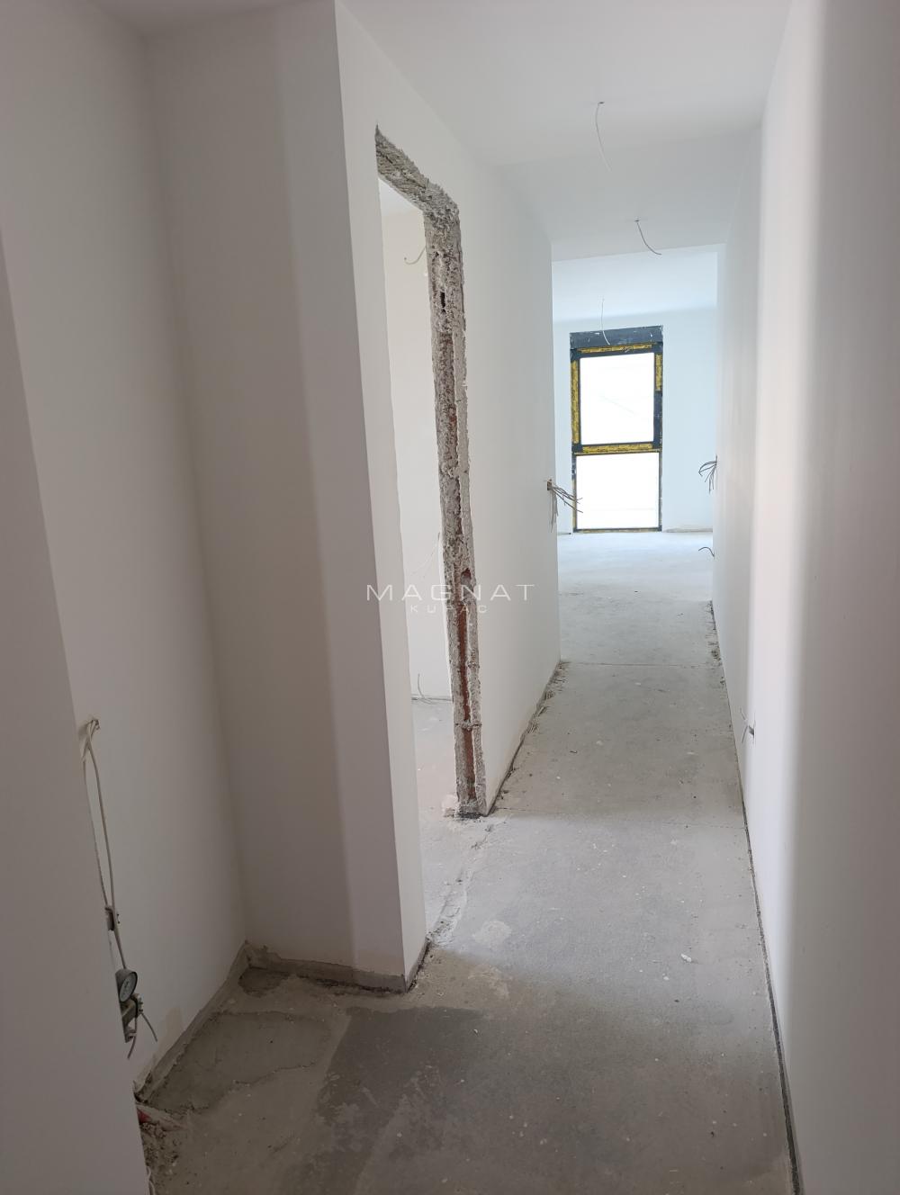 Stan na prodaju u Beogradu, Pašino brdo, dvoiposoban, 60m2, cena 225000 evra