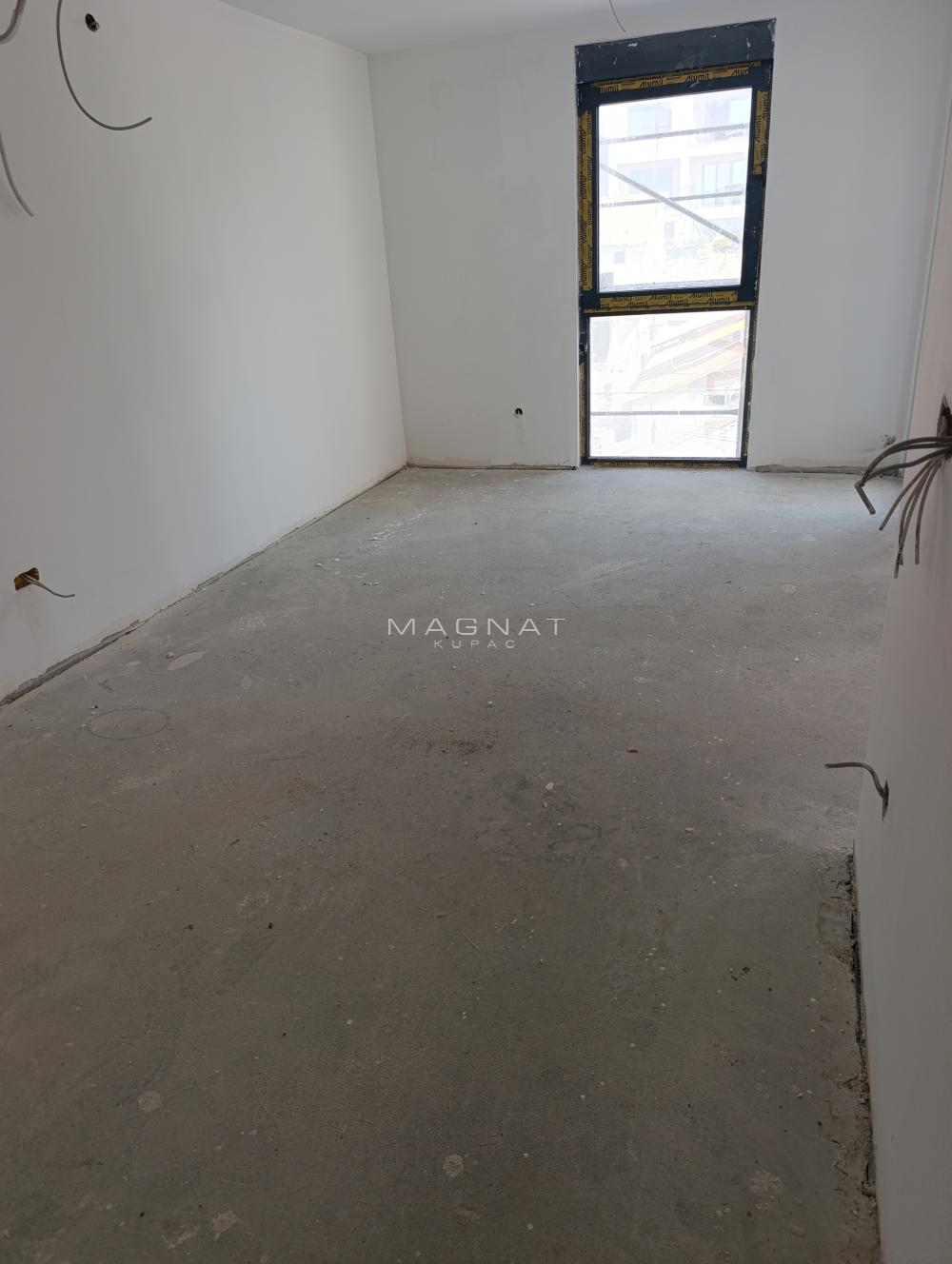 Stan na prodaju u Beogradu, Pašino brdo, dvoiposoban, 60m2, cena 225000 evra