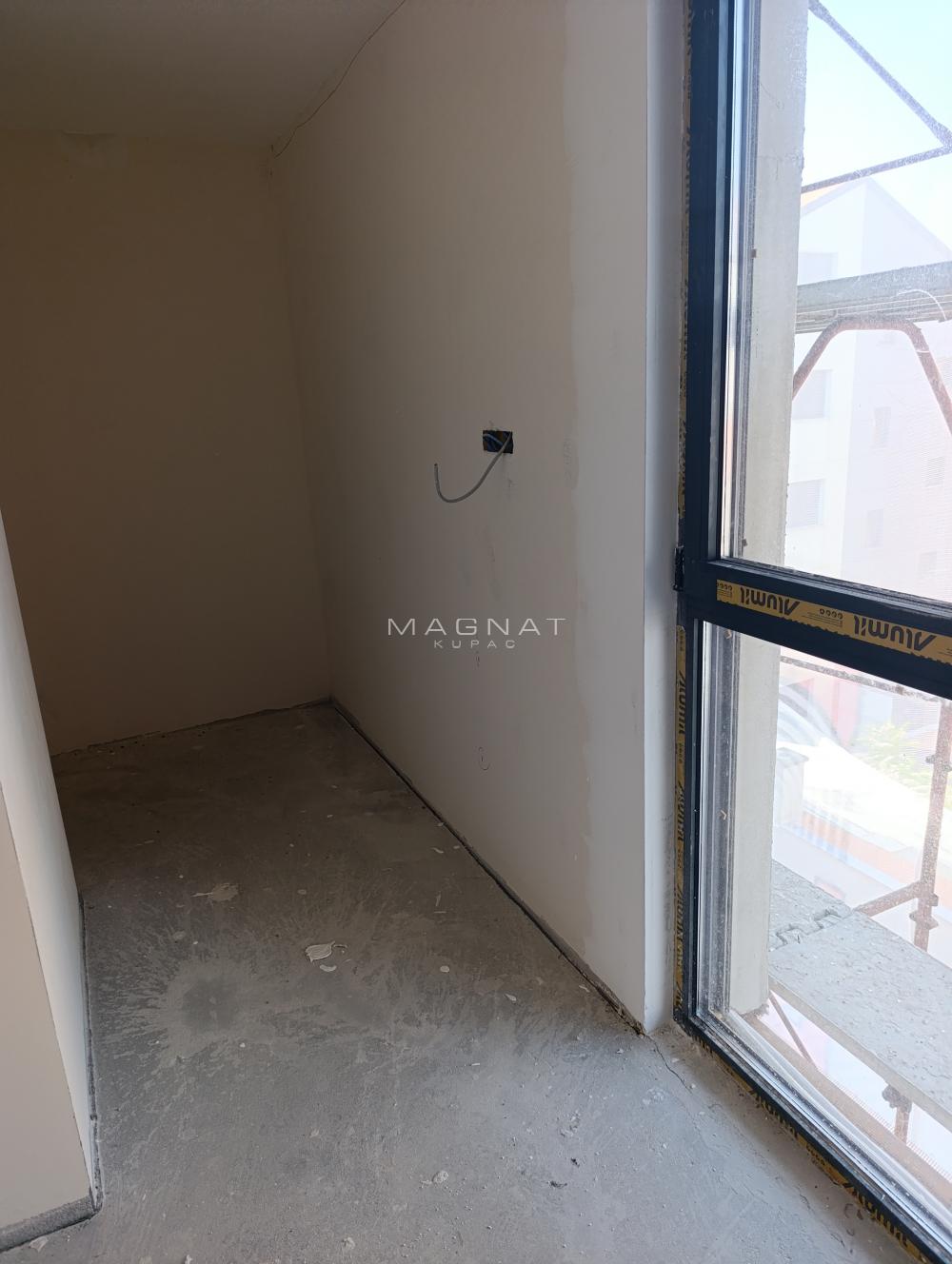 Stan na prodaju u Beogradu, Pašino brdo, dvoiposoban, 60m2, cena 225000 evra