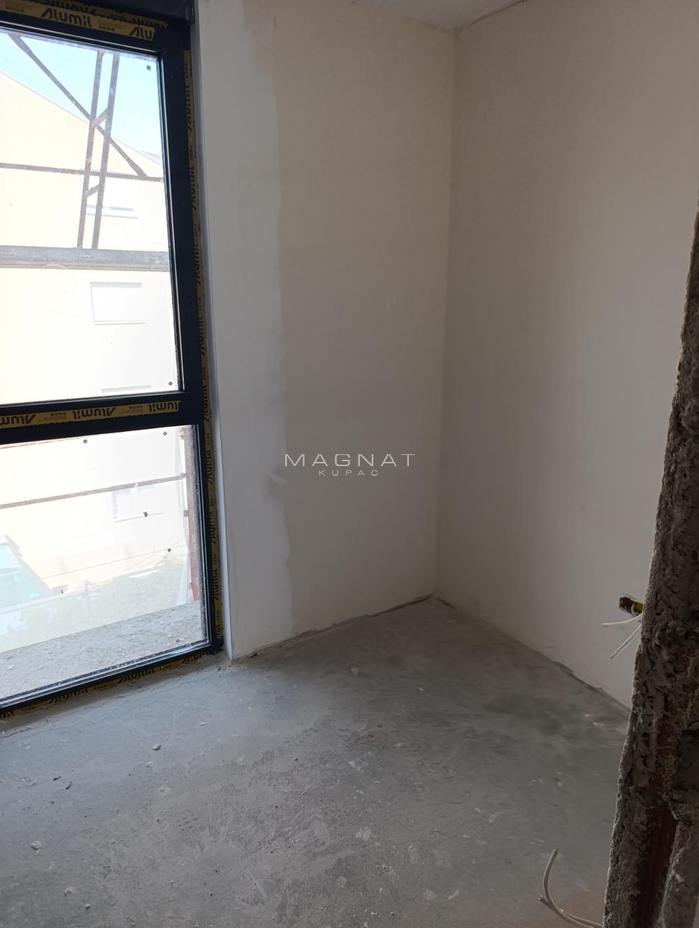 Stan na prodaju u Beogradu, Pašino brdo, dvoiposoban, 60m2, cena 225000 evra