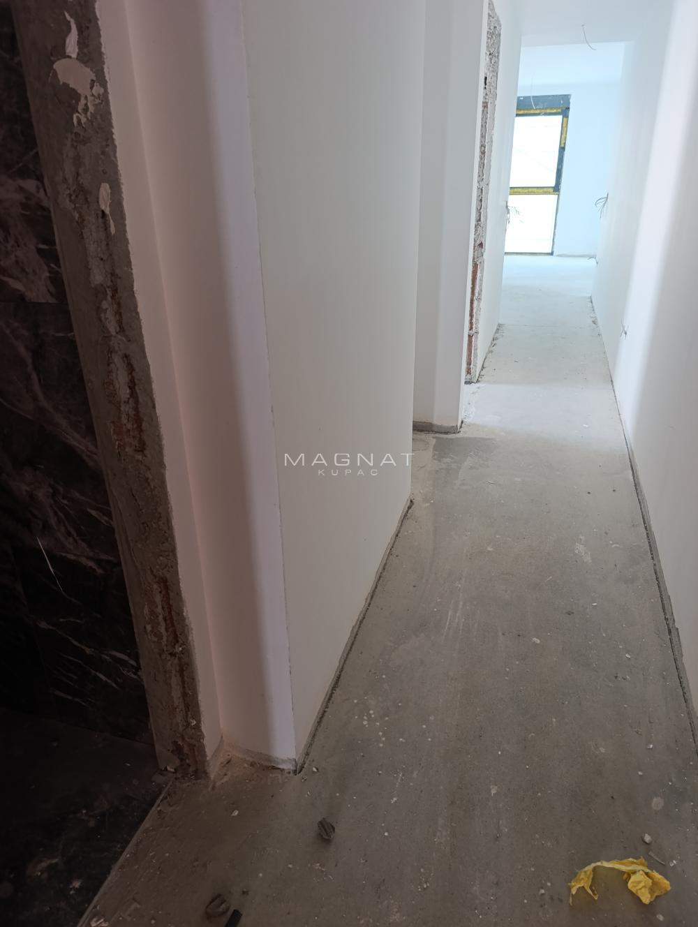 Stan na prodaju u Beogradu, Pašino brdo, dvoiposoban, 60m2, cena 225000 evra