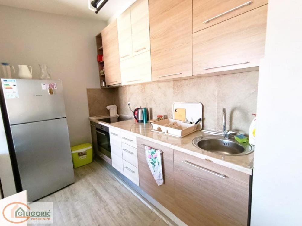 Stan na prodaju u Beogradu, Đeram pijaca, 118m2, cena 349000 evra