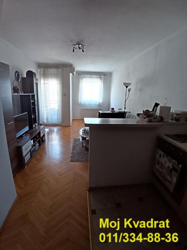 Stan na prodaju u Beogradu, Karaburma 2, jednosoban, 30m2, cena 99900 evra