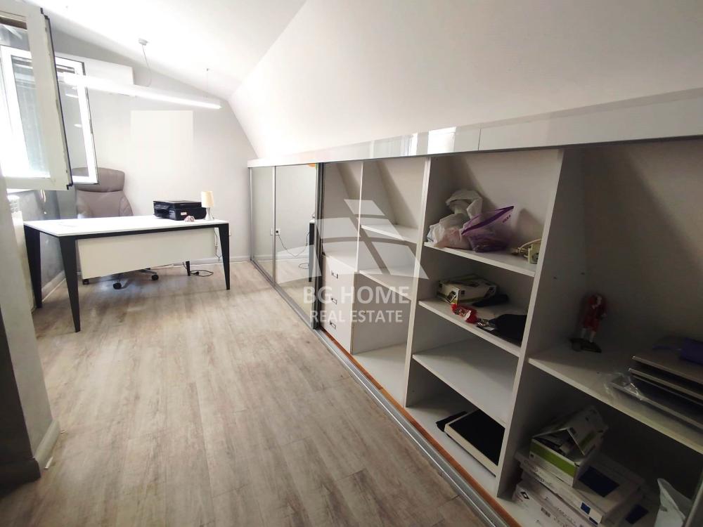 Stan na prodaju u Beogradu, Đeram pijaca, 118m2, cena 349000 evra