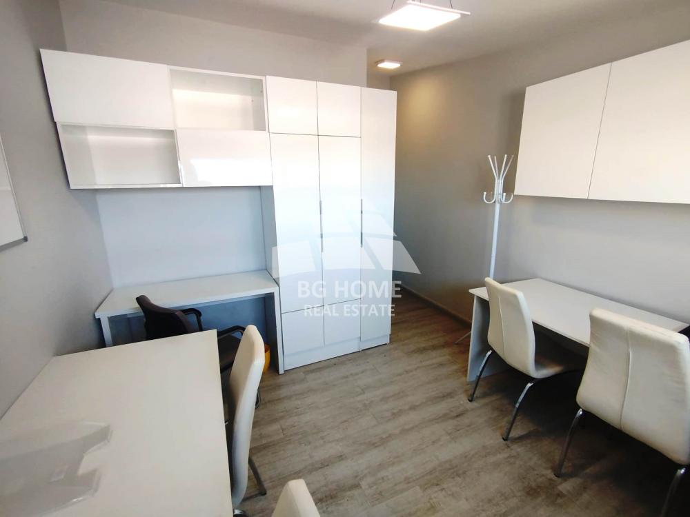 Stan na prodaju u Beogradu, Đeram pijaca, 118m2, cena 349000 evra