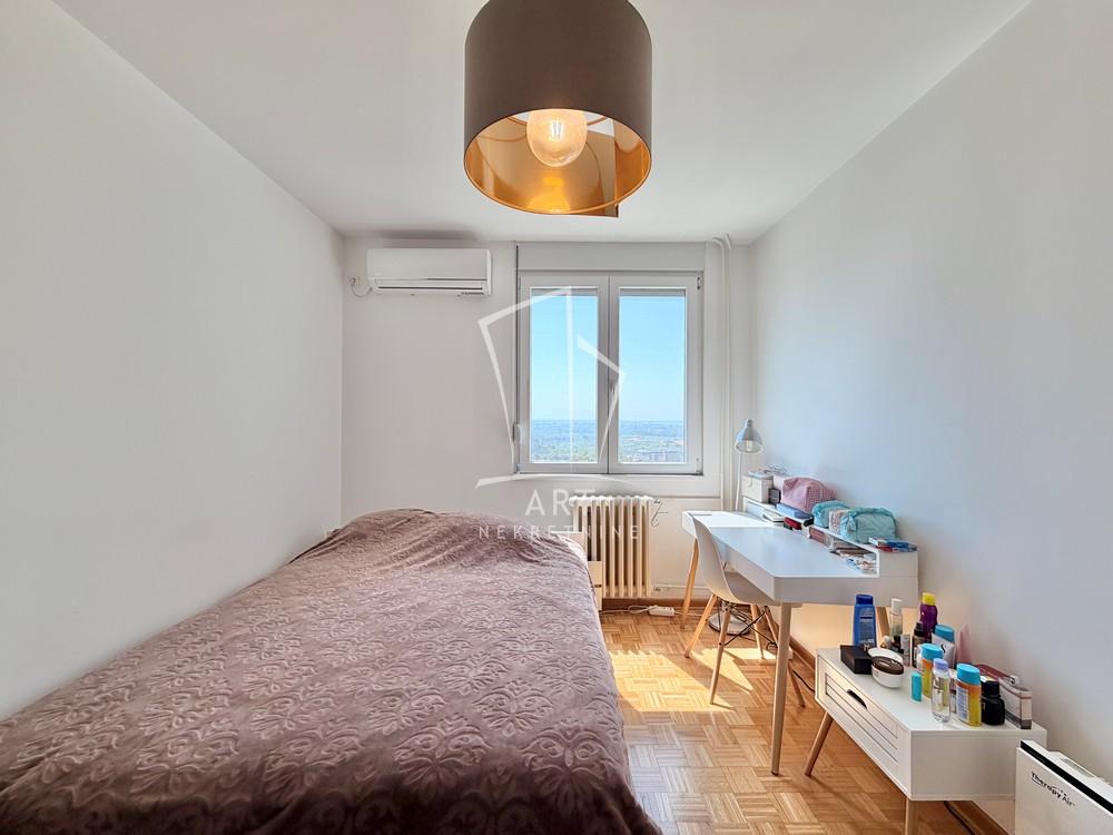 Stan na prodaju u Beogradu, Banovo brdo, dvosoban, 62m2, cena 235000 evra