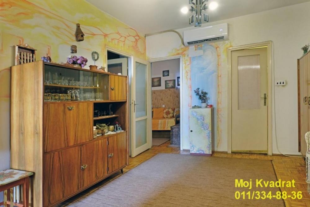 Stan na prodaju u Beogradu, Konjarnik, dvoiposoban, 73m2, cena 189000 evra