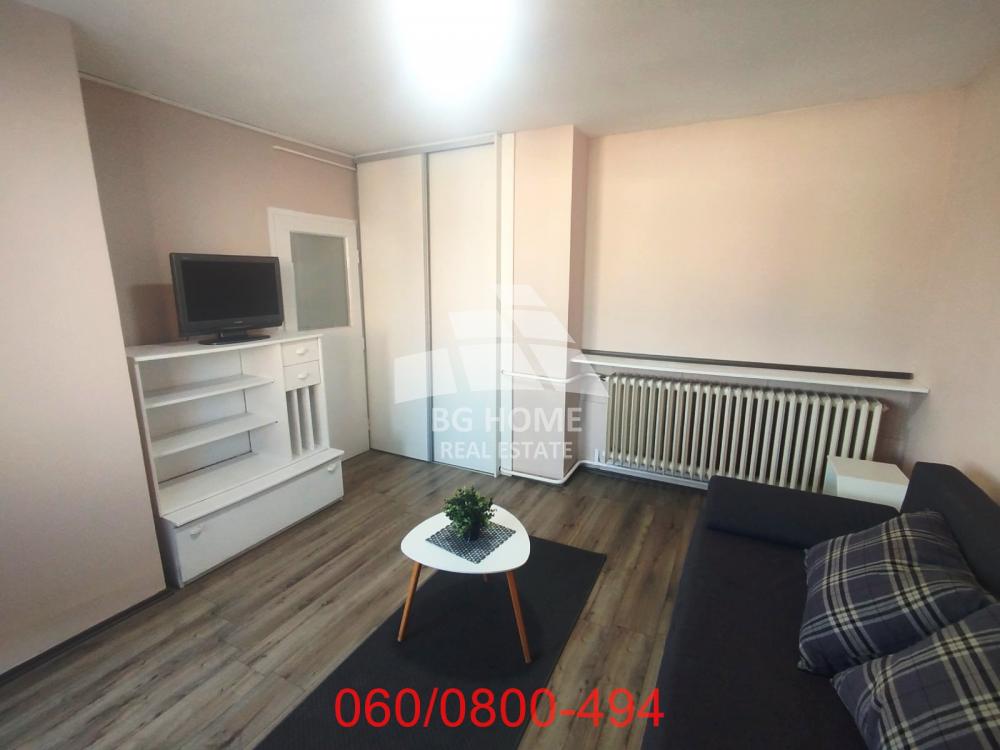 Stan na prodaju u Beogradu, Novi Beograd blok 21 (10. gimnazija), jednosoban, 29m2, cena 155000 evra