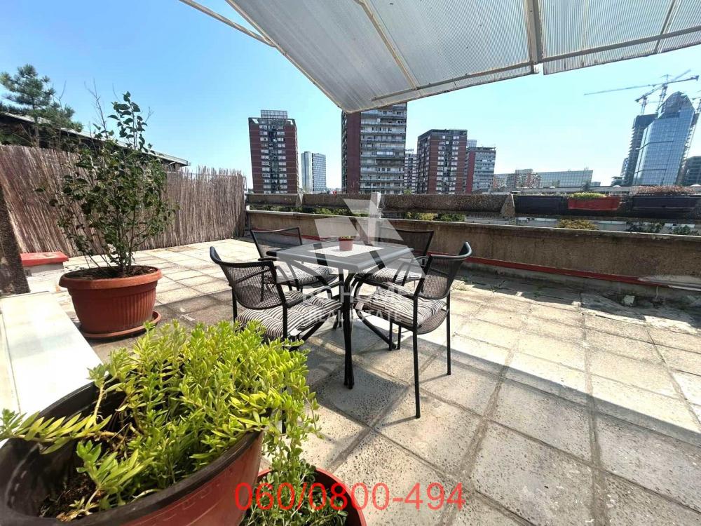 Stan na prodaju u Beogradu, Novi Beograd blok 21 (10. gimnazija), jednosoban, 29m2, cena 155000 evra