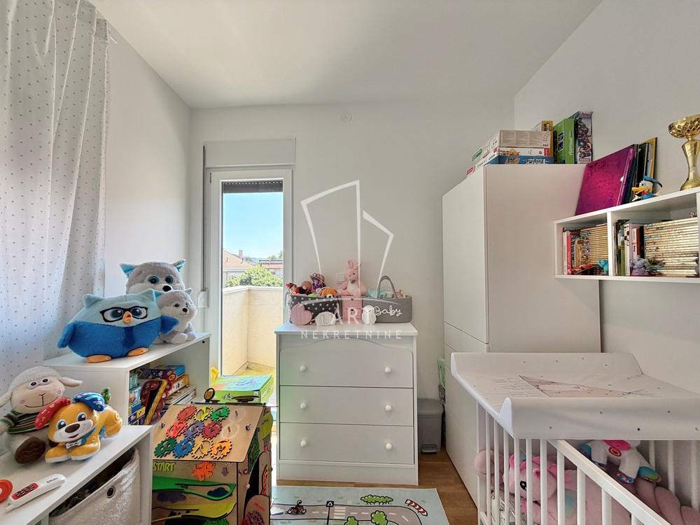 Stan na prodaju u Beogradu, Mirijevo, trosoban, 56m2, cena 149000 evra