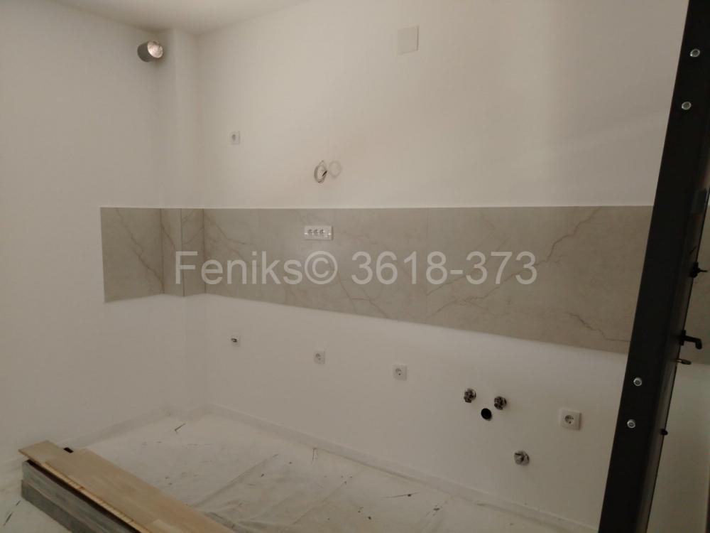 Stan na prodaju u Beogradu, Surčin, jednoiposoban, 38m2, cena 109000 evra