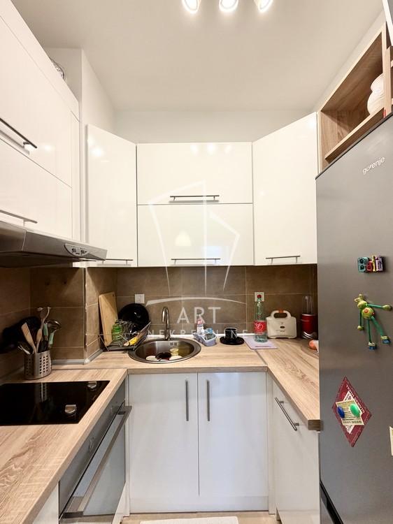 Stan na prodaju u Beogradu, Zvezdara, jednoiposoban, 34m2, cena 155000 evra