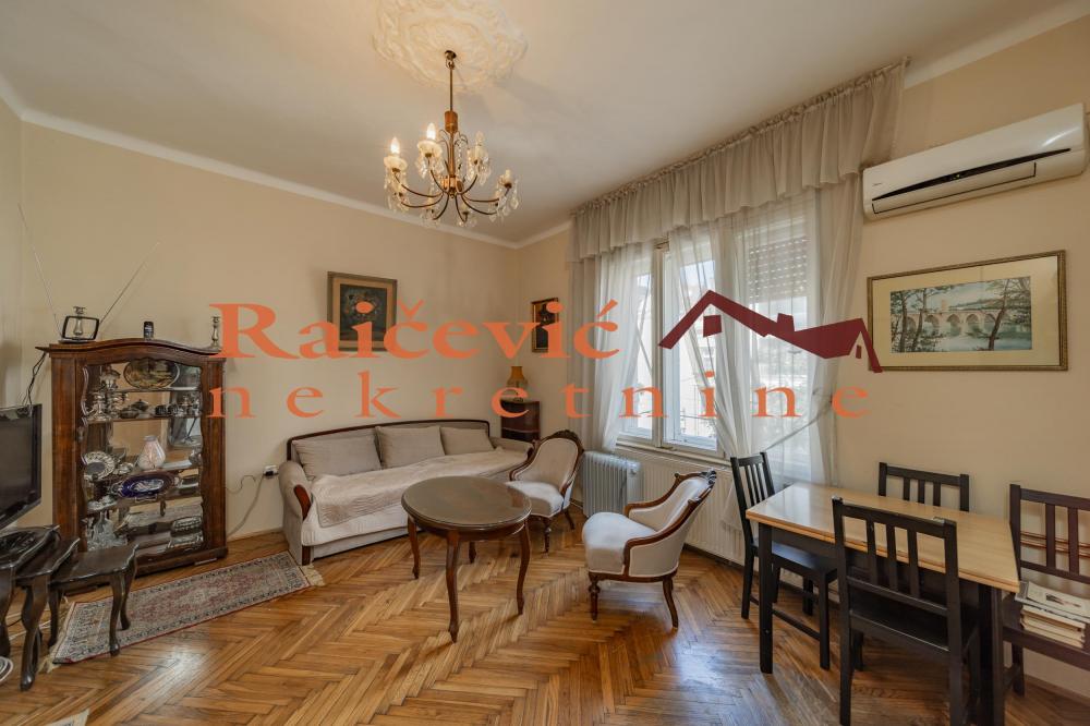 Stan na prodaju u Beogradu, Crveni Krst, jednosoban, 25m2, cena 135000 evra
