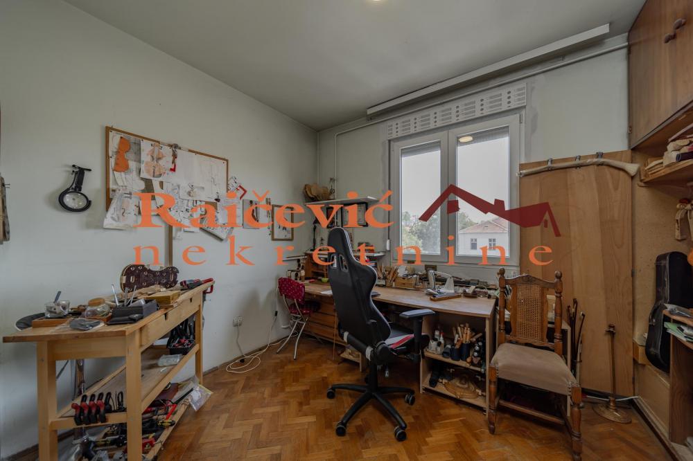 Stan na prodaju u Beogradu, Beograd (centar), dvoiposoban, 68m2, cena 229000 evra