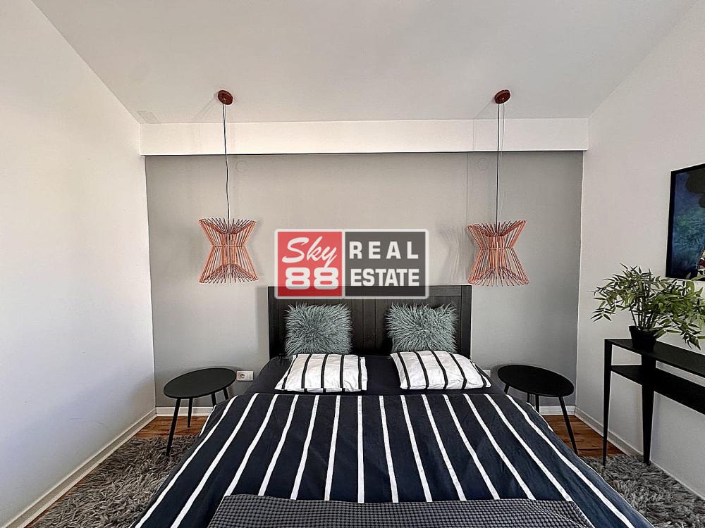 Stan na prodaju u Beogradu, Stari grad, 172m2, cena 540000 evra
