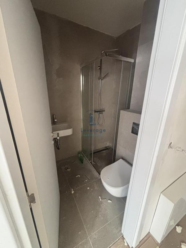 Stan na prodaju u Beogradu, Višnjička banja, trosoban, 65m2, cena 205000 evra