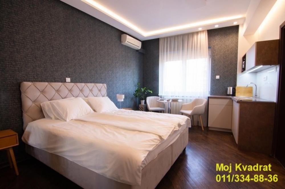 Stan na prodaju u Beogradu, Beograd (Trg Republike), cetvorosoban, 142m2, cena 537000 evra