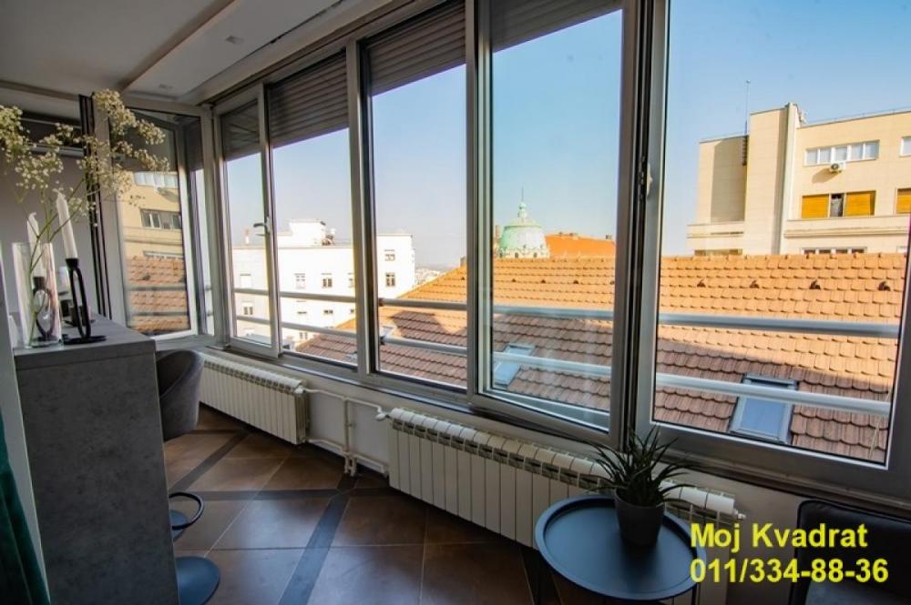 Stan na prodaju u Beogradu, Beograd (Trg Republike), cetvorosoban, 142m2, cena 537000 evra