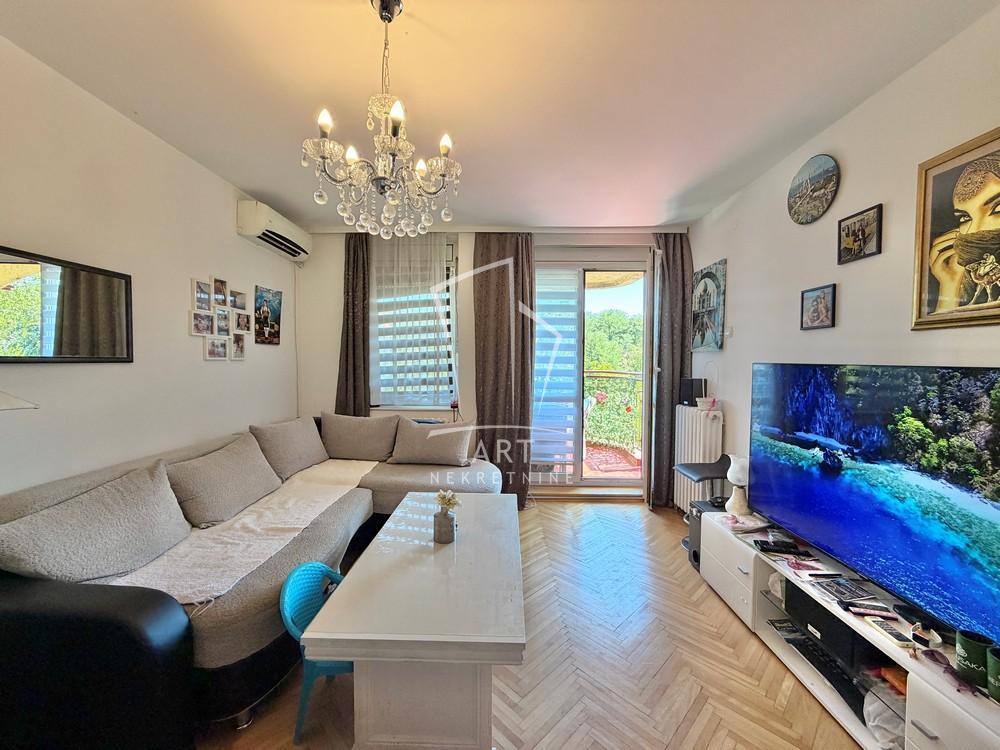 Stan na prodaju u Beogradu, Čukarica, jednosoban, 42m2, cena 157000 evra