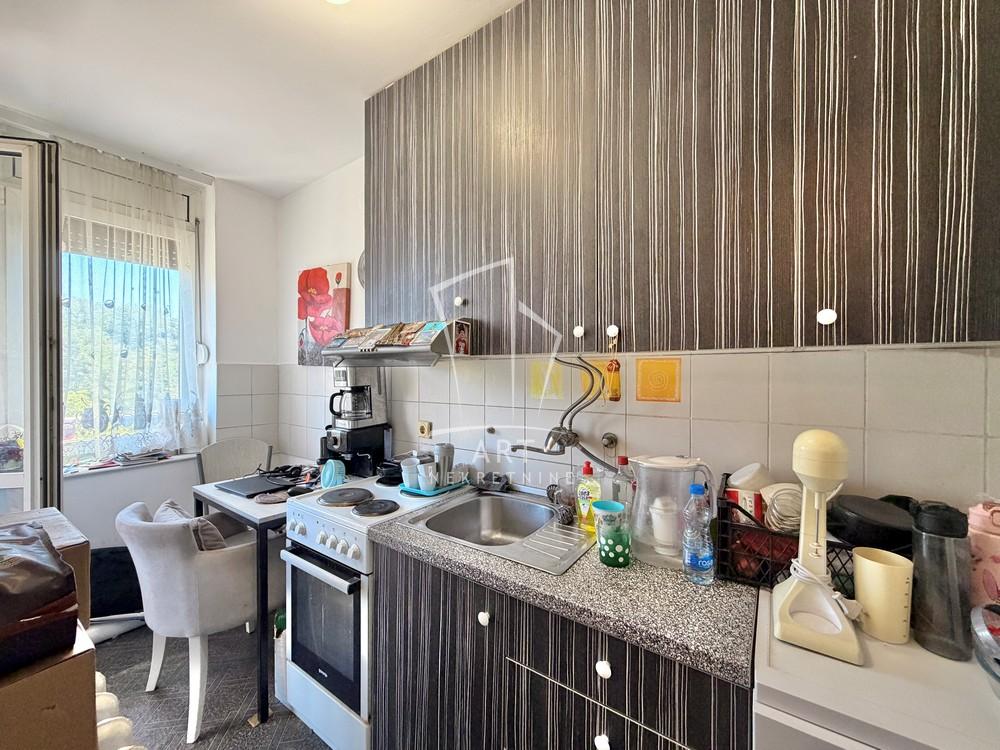 Stan na prodaju u Beogradu, Čukarica, jednosoban, 42m2, cena 157000 evra