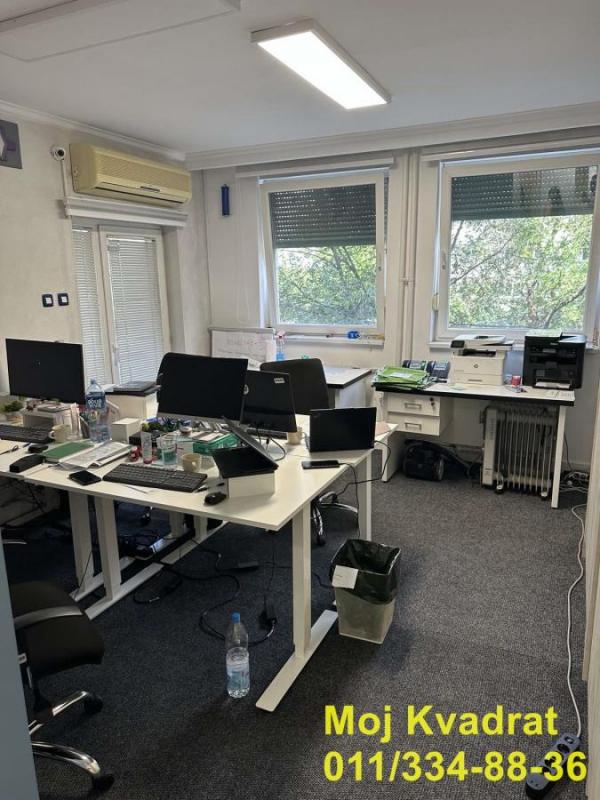 Stan na prodaju u Beogradu, Novi Beograd blok 29, 123m2, cena 520590 evra