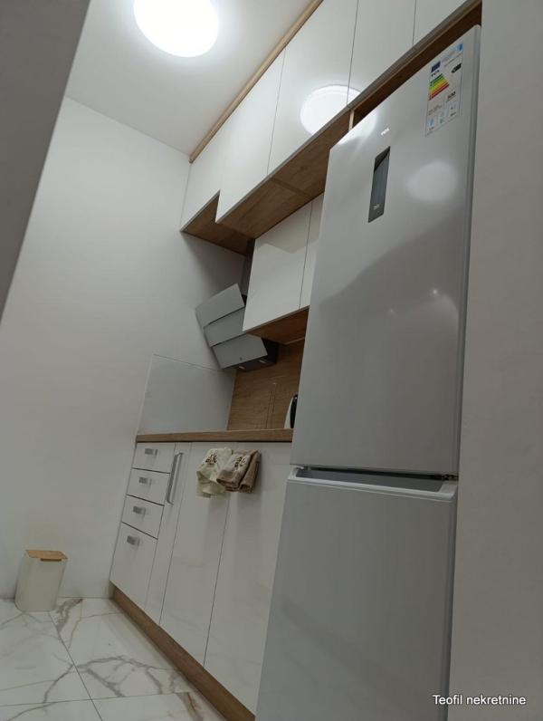 Stan na prodaju u Beogradu, Zvezdara, dvosoban, 50m2, cena 214900 evra