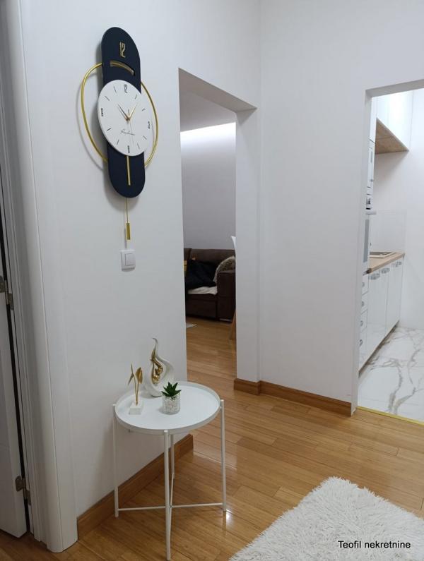 Stan na prodaju u Beogradu, Zvezdara, dvosoban, 50m2, cena 214900 evra