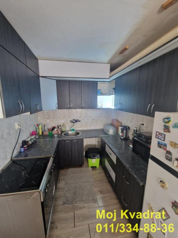 Stan na prodaju u Beogradu, Novi Beograd blok 45 (TC Enjub), trosoban, 82m2, cena 200000 evra