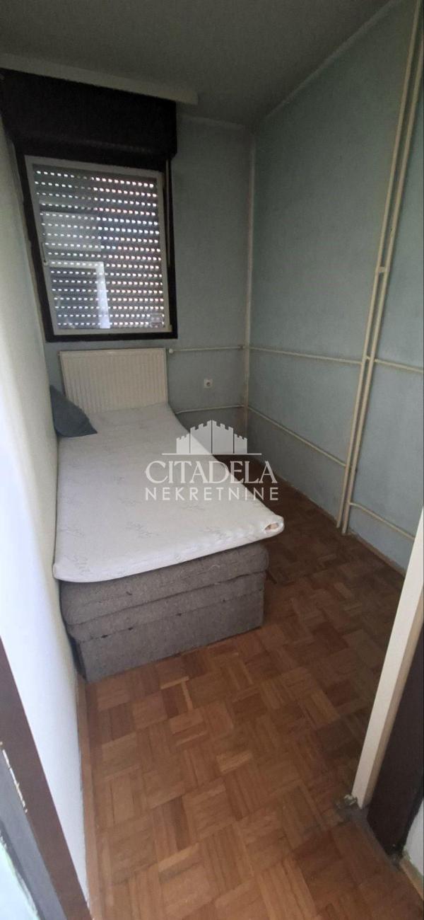 Stan na prodaju u Beogradu, Rakovica, dvoiposoban, 57m2, cena 159000 evra