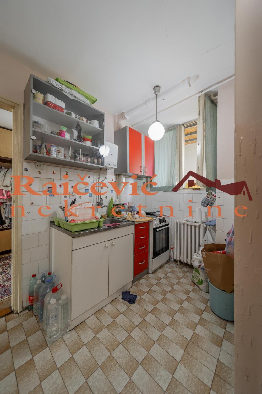 Stan na prodaju u Beogradu, Fontana, trosoban, 67m2, cena 229000 evra