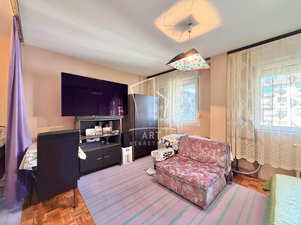 Stan na prodaju u Beogradu, Stari grad, 28m2, cena 174000 evra