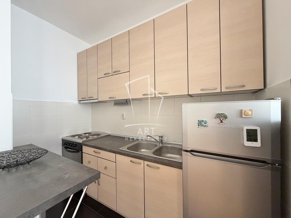 Stan na prodaju u Beogradu, Novi Beograd blok 63, jednosoban, 37m2, cena 173000 evra