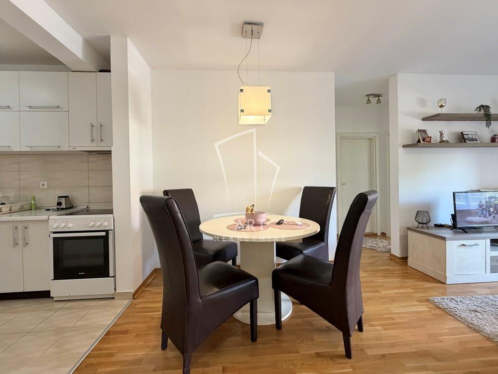 Stan na prodaju u Beogradu, Mirijevo, dvosoban, 45m2, cena 130000 evra