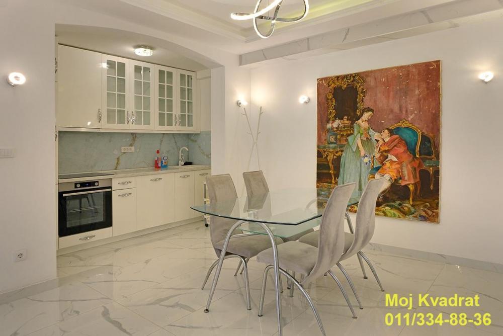 Stan na prodaju u Beogradu, Dedinje, trosoban, 80m2, cena 210000 evra