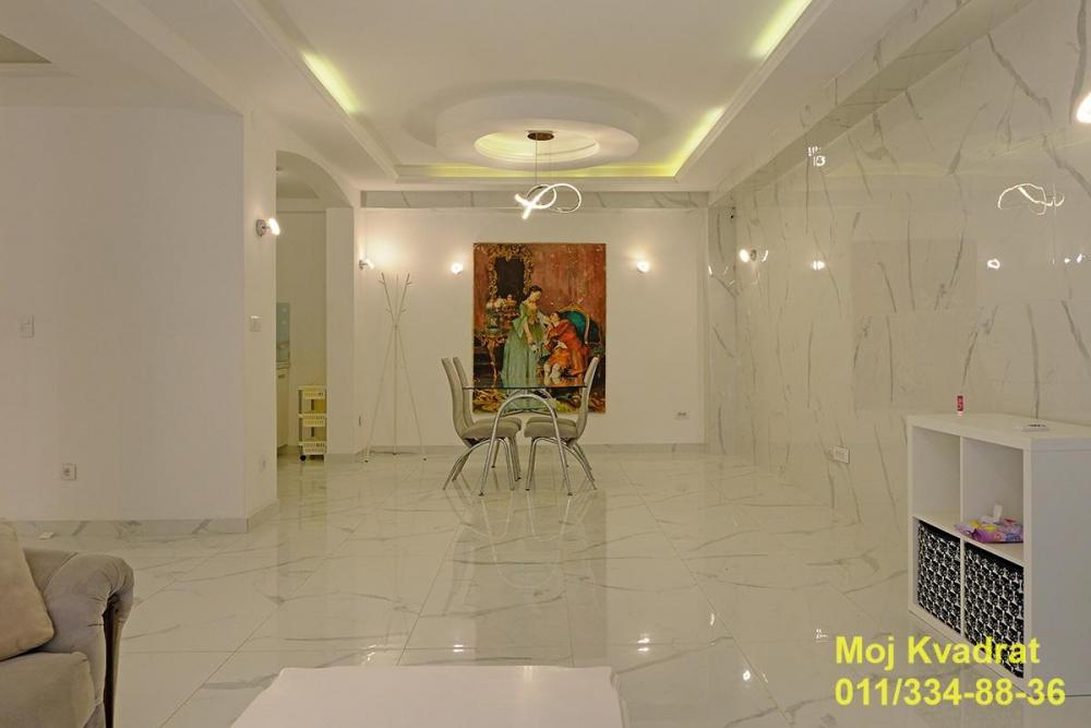 Stan na prodaju u Beogradu, Dedinje, trosoban, 80m2, cena 210000 evra