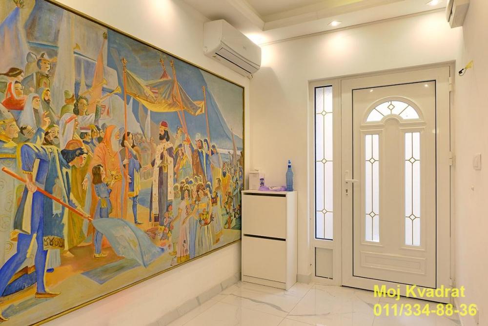 Stan na prodaju u Beogradu, Dedinje, trosoban, 80m2, cena 210000 evra
