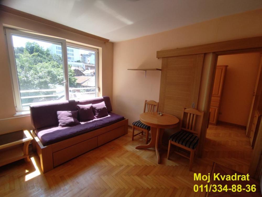 Stan na prodaju u Beogradu, Beograd (centar), jednoiposoban, 33m2, cena 175000 evra