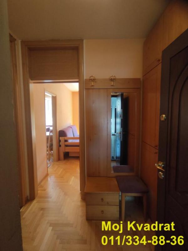 Stan na prodaju u Beogradu, Beograd (centar), jednoiposoban, 33m2, cena 175000 evra
