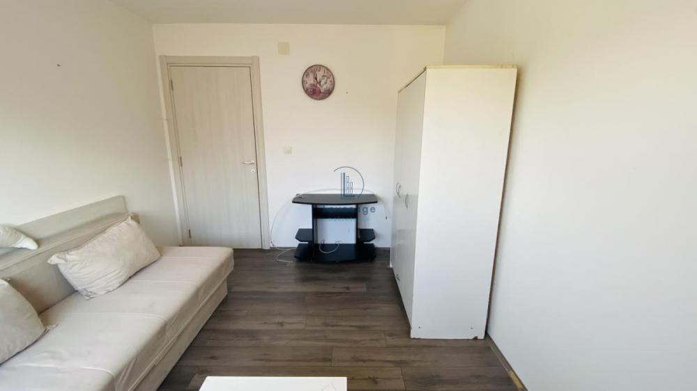 Stan na prodaju u Beogradu, Borča, dvoiposoban, 59m2, cena 145000 evra