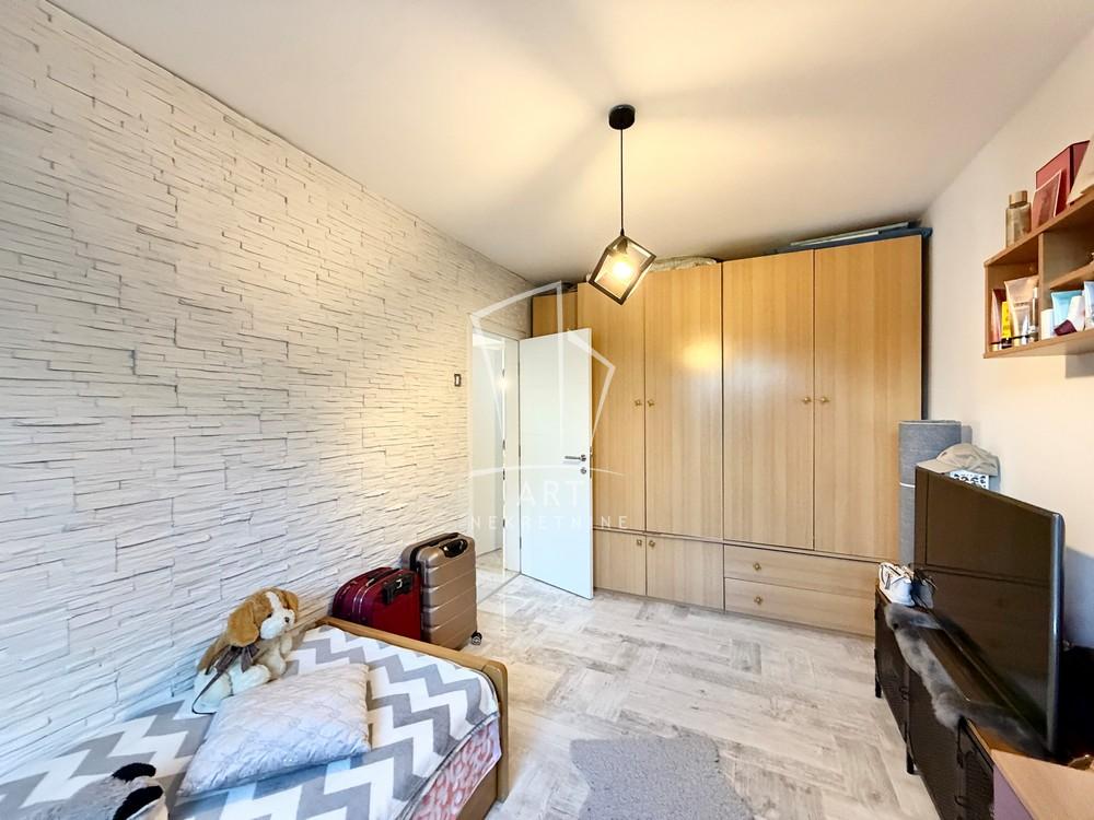 Stan na prodaju u Beogradu, Zvezdara, dvoiposoban, 70m2, cena 213000 evra