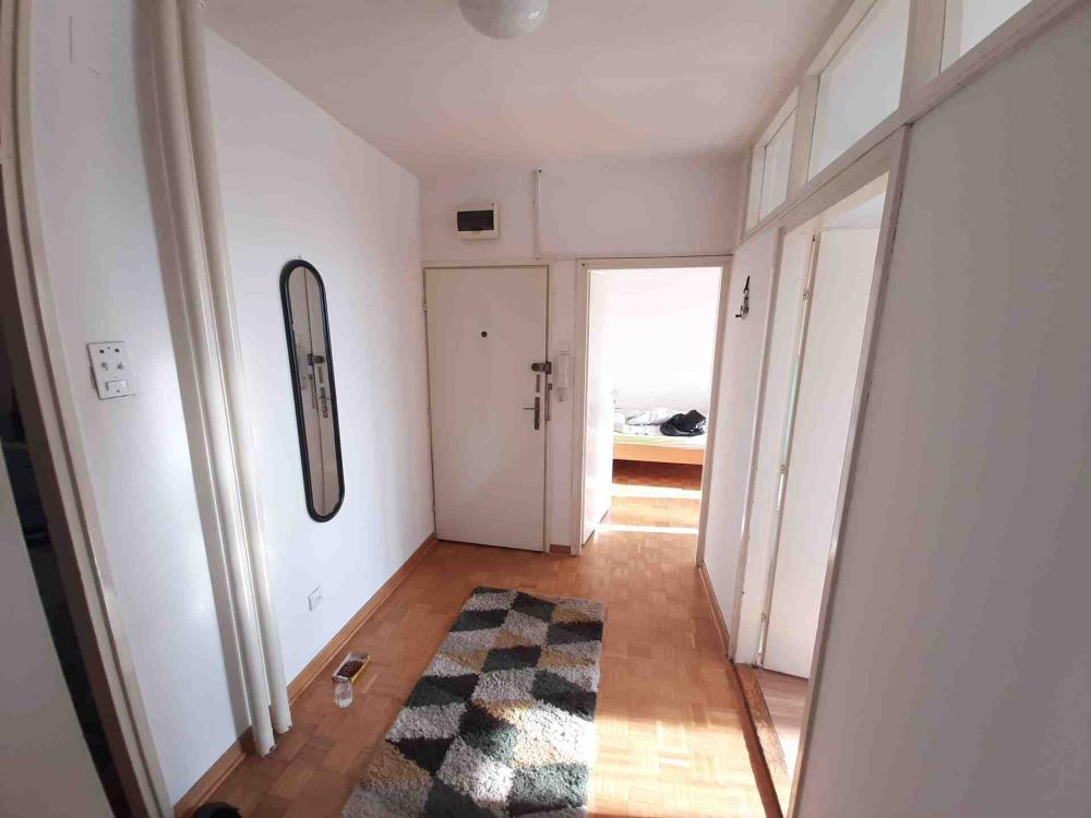 Stan na prodaju u Beogradu, Fontana, dvosoban, 61m2, cena 202000 evra