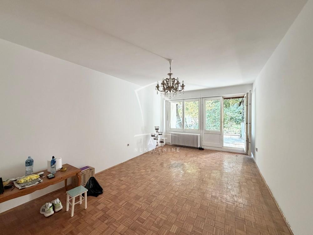 Stan na prodaju u Beogradu, Novi Beograd blok 45 (TC Enjub), dvosoban, 67m2, cena 269000 evra