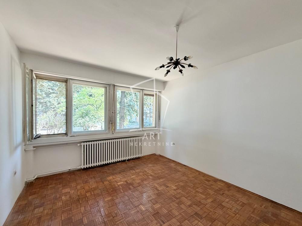 Stan na prodaju u Beogradu, Novi Beograd blok 45 (TC Enjub), dvosoban, 67m2, cena 269000 evra