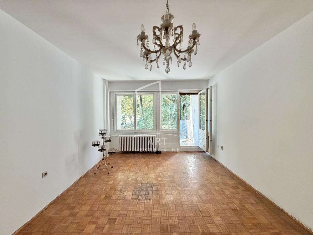 Stan na prodaju u Beogradu, Novi Beograd blok 45 (TC Enjub), dvosoban, 67m2, cena 269000 evra