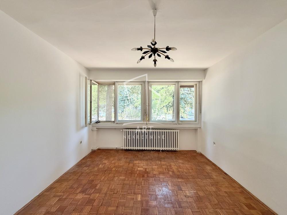 Stan na prodaju u Beogradu, Novi Beograd blok 45 (TC Enjub), dvosoban, 67m2, cena 269000 evra